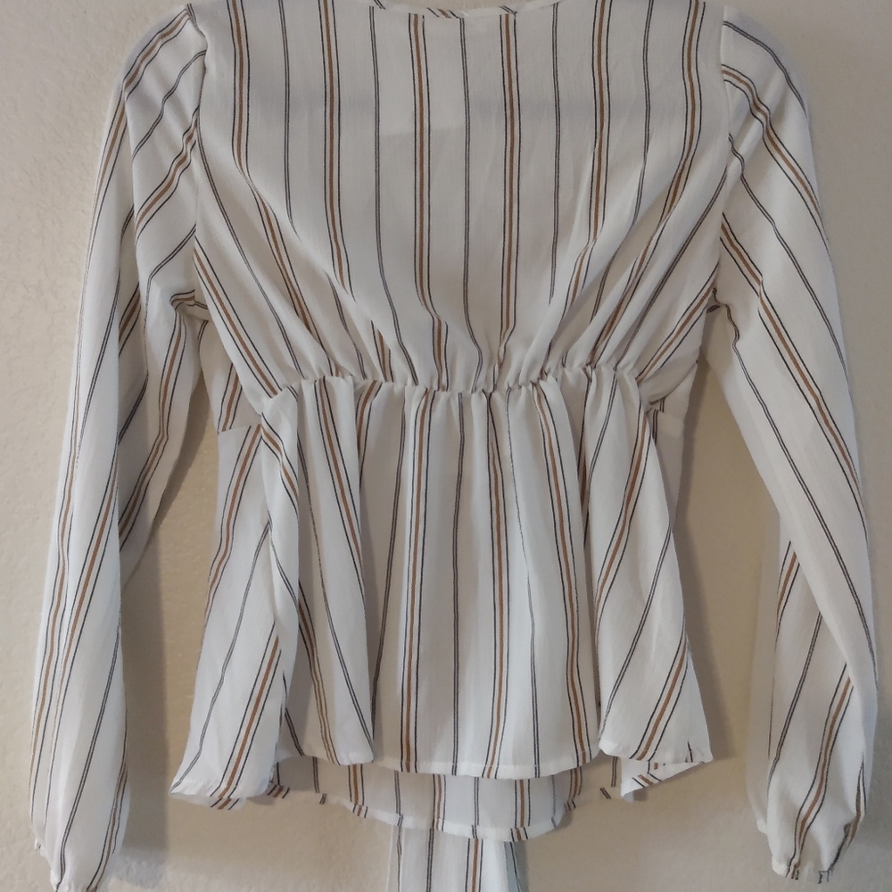 Shirt - Picture 5 of 6
